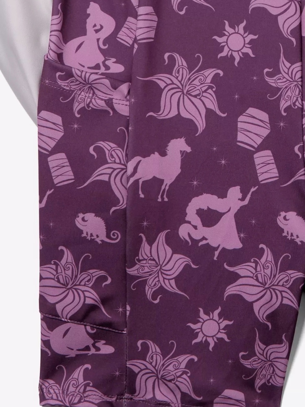 Her universe Rapunzel active dress. - Picture 4 of 6